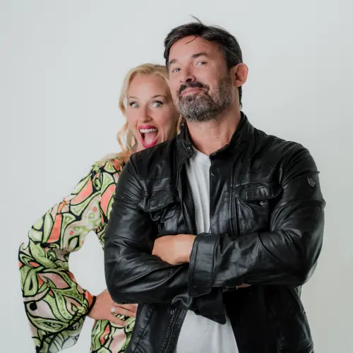 Artista “SFONDI UNA PORTA APERTA” di e con Chiara Lippi e Gianluca Impastato